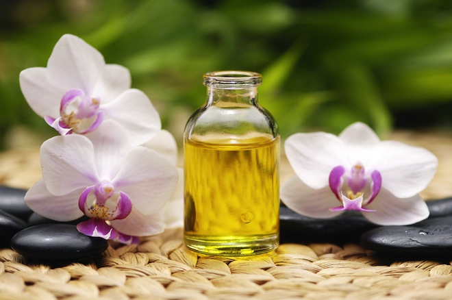 15 Health Benefits Of Thai Oil Massage Savanna Massage Bangkok